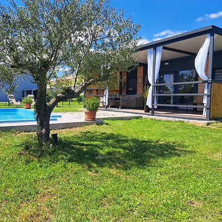 Small בית נופש *